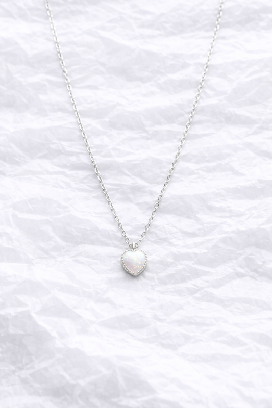 Collar Corazón de Ópalo en Plata 925